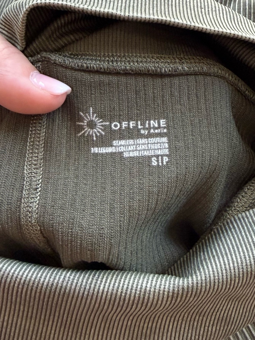 Offline by Aerie Seamless Cable High Waisted Crossover Olive Green Leggings - Picture 4 of 4